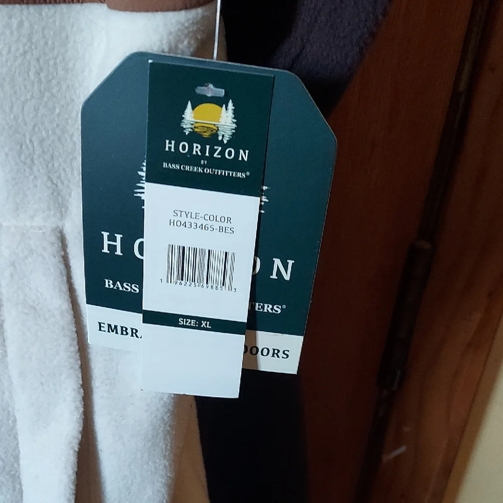 Horizon Colorblock Jacket - Picture 2 of 2